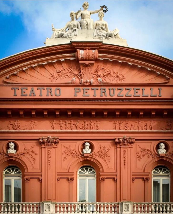 Casa Della Luna Бари Экстерьер фото